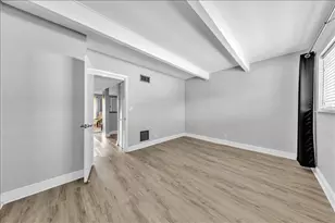 2124 NE 5th Ave, Wilton Manors, FL 33305 - Photo 17