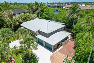 304 SW Indian Groves Dr, Stuart, FL 34994 - Photo 57