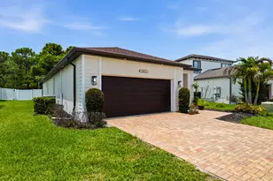 161 SE Via Visconti, Port Saint Lucie, FL 34952 - Photo 3