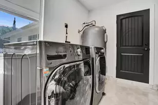 271 Oregon Ln, Boca Raton, FL 33487 - Photo 83
