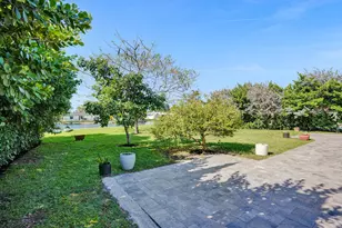 271 Oregon Ln, Boca Raton, FL 33487 - Photo 91