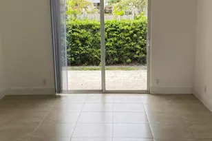 560-570 NE 19th Ave, Deerfield Beach, FL 33441 - Photo 11