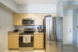 616 Clearwater Park Rd, West Palm Beach, FL 33401 - Photo 7