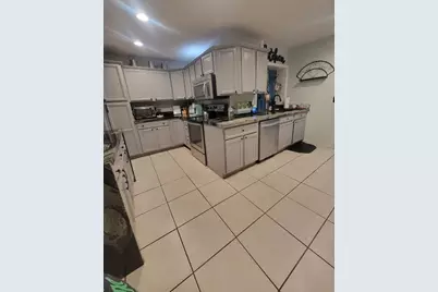 6340 NW 32nd Avenue, Fort Lauderdale, FL 33309 - Photo 9