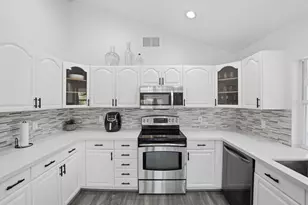 4700 Regina Dr, Fort Pierce, FL 34982 - Photo 27