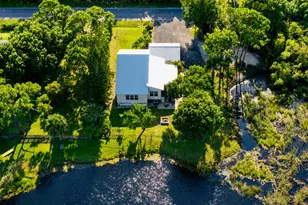 4700 Regina Dr, Fort Pierce, FL 34982 - Photo 3
