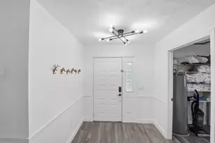 4700 Regina Dr, Fort Pierce, FL 34982 - Photo 15