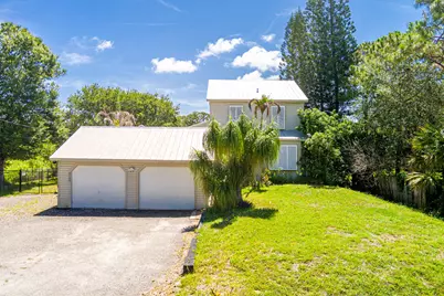 4700 Regina Drive, Fort Pierce, FL 34982 - Photo 5