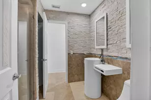 8044 Twin Lake Dr, Boca Raton, FL 33496 - Photo 27