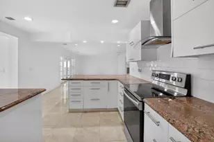 8044 Twin Lake Dr, Boca Raton, FL 33496 - Photo 25