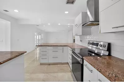8044 Twin Lake Drive, Boca Raton, FL 33496 - Photo 23