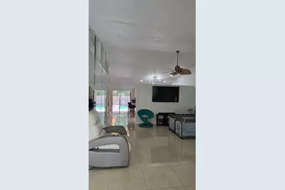 2499 NW 92nd Avenue, Coral Springs, FL 33065 - Photo 5
