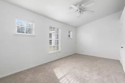9926 Lago Drive, Boynton Beach, FL 33472 - Photo 5
