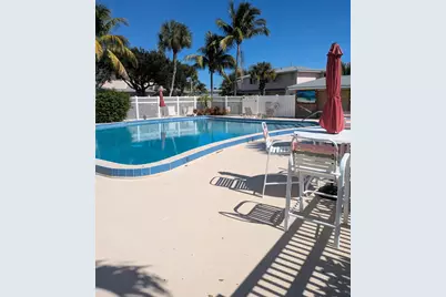 1772 Gulfstream Avenue #E1, Fort Pierce, FL 34949 - Photo 25