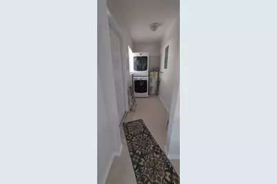 738 SW 5th Avenue, Hallandale Beach, FL 33009 - Photo 5