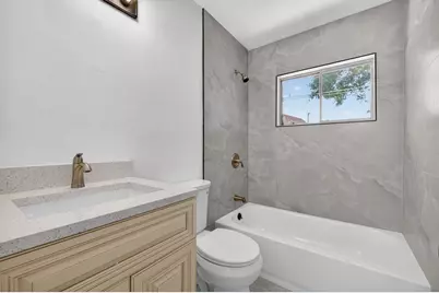812 N 24th Street, Fort Pierce, FL 34950 - Photo 17