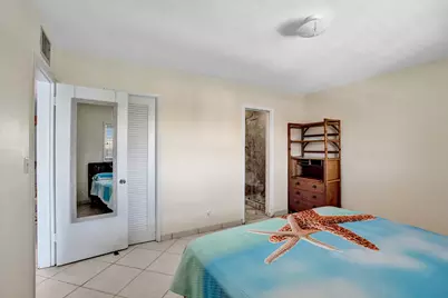 930 SE 9th Avenue #11, Pompano Beach, FL 33060 - Photo 11