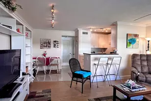 638 Snug Harbor Dr, Boynton Beach, FL 33435 - Photo 3