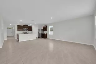 213 SW Tot Ct, Port Saint Lucie, FL 34953 - Photo 11