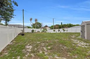 213 SW Tot Ct, Port Saint Lucie, FL 34953 - Photo 31