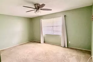 120 Lake Evelyn Dr, West Palm Beach, FL 33411 - Photo 13