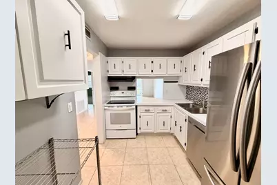 120 Lake Evelyn Drive, West Palm Beach, FL 33411 - Photo 5