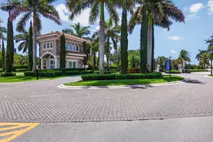 4715 Eucalyptus Dr, Hollywood, FL 33021 - Photo 1