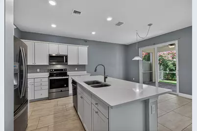 4715 Eucalyptus Drive, Hollywood, FL 33021 - Photo 17