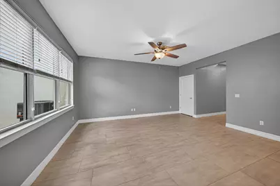4715 Eucalyptus Drive, Hollywood, FL 33021 - Photo 11