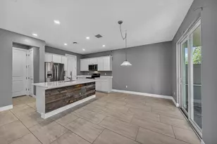 4715 Eucalyptus Dr, Hollywood, FL 33021 - Photo 15