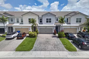 4715 Eucalyptus Dr, Hollywood, FL 33021 - Photo 3