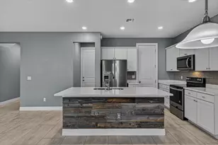 4715 Eucalyptus Dr, Hollywood, FL 33021 - Photo 19