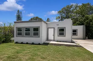 512 Revere Rd, West Palm Beach, FL 33405 - Photo 1