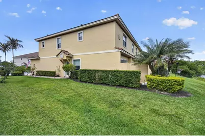 615 SW Glen Crest Way, Stuart, FL 34997 - Photo 31