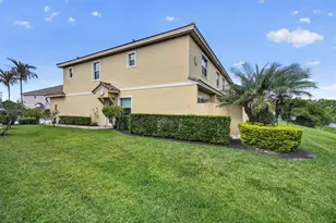 615 SW Glen Crest Way, Stuart, FL 34997 - Photo 31