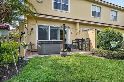 615 SW Glen Crest Way, Stuart, FL 34997 - Photo 29