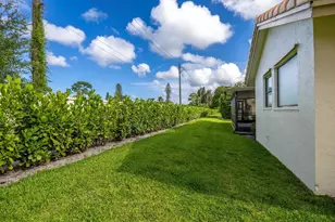 8910 Boatswain Dr, Boynton Beach, FL 33436 - Photo 35