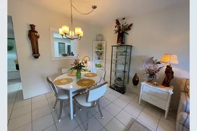 2545 South Ocean Boulevard #303, Palm Beach, FL 33480 - Photo 9