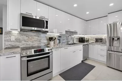 7768 Lakeside Boulevard #551, Boca Raton, FL 33434 - Photo 31