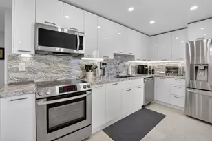 7768 Lakeside Blvd, Boca Raton, FL 33434 - Photo 29