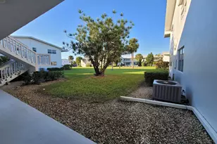 155 Coventry, West Palm Beach, FL 33417 - Photo 5