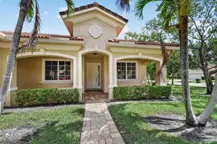 6810 Osage Cir, Greenacres, FL 33413 - Photo 3