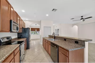 6810 Osage Circle, Greenacres, FL 33413 - Photo 15