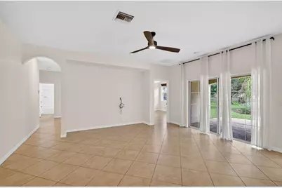 6810 Osage Circle, Greenacres, FL 33413 - Photo 11