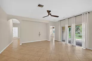 6810 Osage Cir, Greenacres, FL 33413 - Photo 11