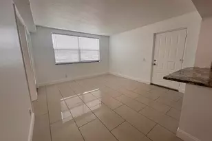 728 Executive Center Dr, West Palm Beach, FL 33401 - Photo 7