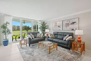 3700 Oaks Clubhouse Dr, Pompano Beach, FL 33069 - Photo 1