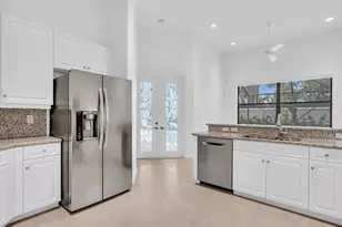 8005 Via Grande, Boynton Beach, FL 33437 - Photo 13