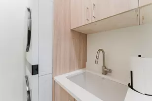 749 NE 71st St, Boca Raton, FL 33487 - Photo 29