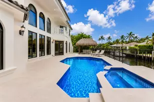 749 NE 71st St, Boca Raton, FL 33487 - Photo 5
